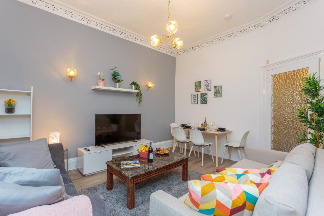 Stylish Apartment At The Edge Of Meadows Park Edinburgh Exterior photo